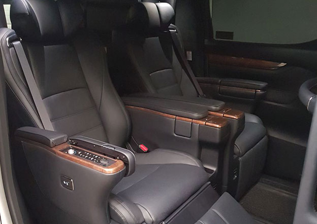 inside-Toyota Alphard Executive Lounge inside-Toyota Alphard Executive Lounge