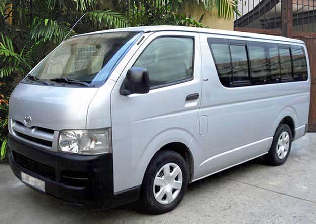 Toyota KDH 200 Dual Purpose (Passenger/ Cargo) 9 Seater Dual A/C Toyota KDH 200 Dual Purpose (Passenger/ Cargo) 9 Seater Dual A/C