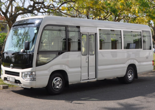 TOYOTA COASTER LUXURY 29 SEATER TOYOTA COASTER LUXURY 29 SEATER