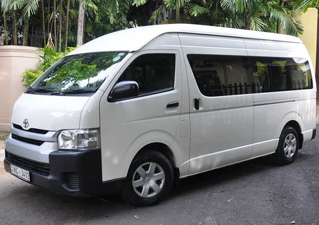 Toyota Hiace Commuter 15 Passenger. Multi A/C Toyota Hiace Commuter 15 Passenger. Multi A/C