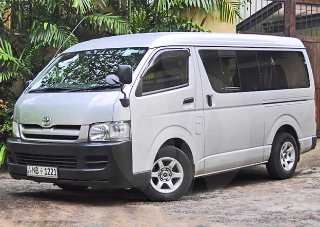 Toyota Hiace Commuter 9 Passenger. Multi A/C Toyota Hiace Commuter 9 Passenger. Multi A/C