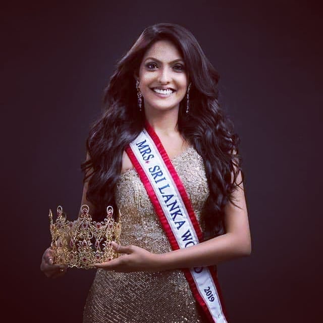 Our Blog Mrs. Sri Lanka Caroline Jurie crowned Mrs. World 2020